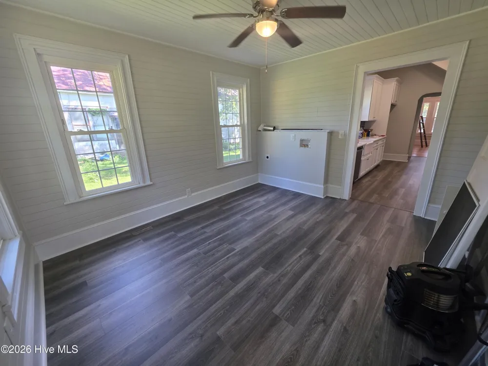 107 Broad Street Roseboro, NC 28382