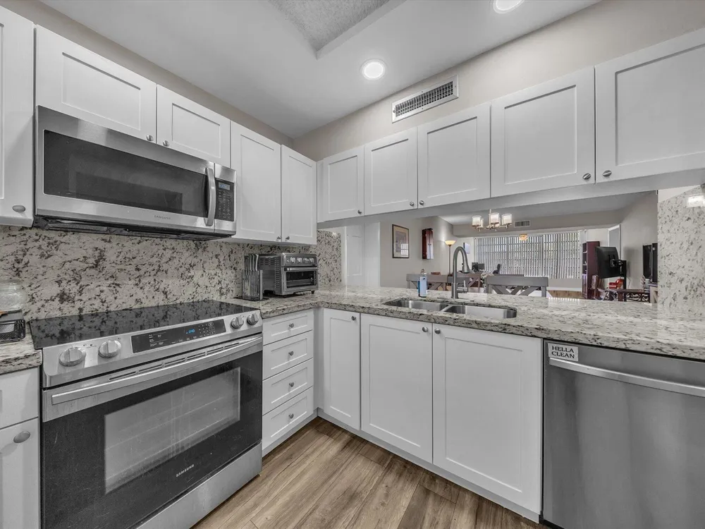 1701 Whitehall Drive #302 Davie, FL 33324