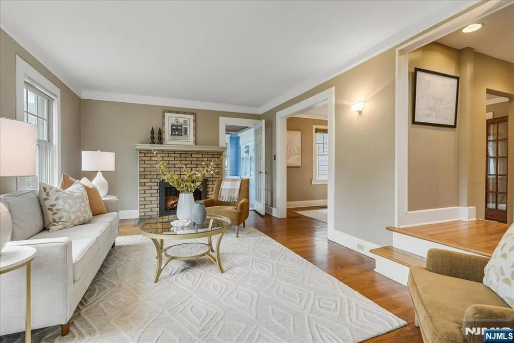 44 Dodd Street Montclair, NJ 07042