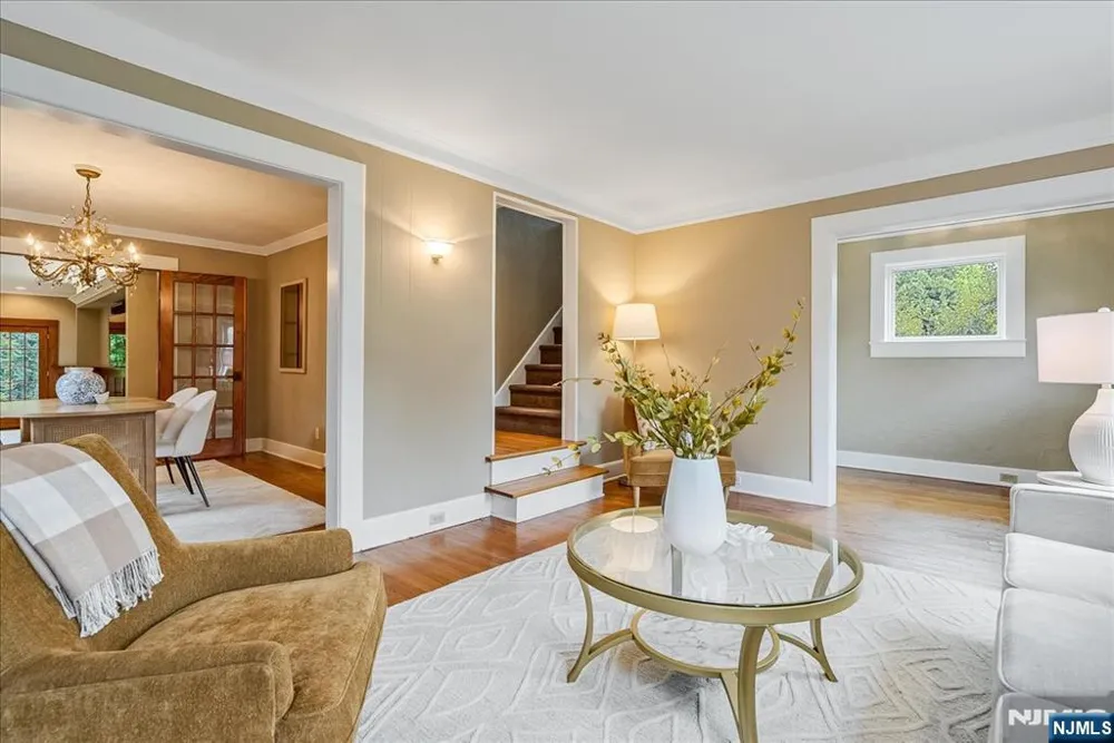 44 Dodd Street Montclair, NJ 07042