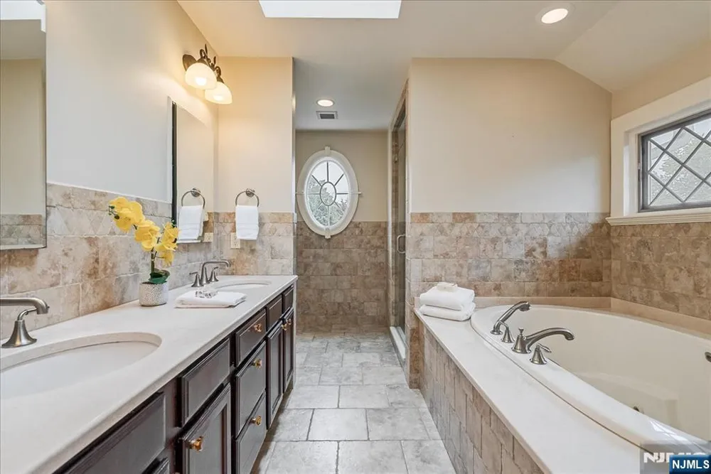 44 Dodd Street Montclair, NJ 07042
