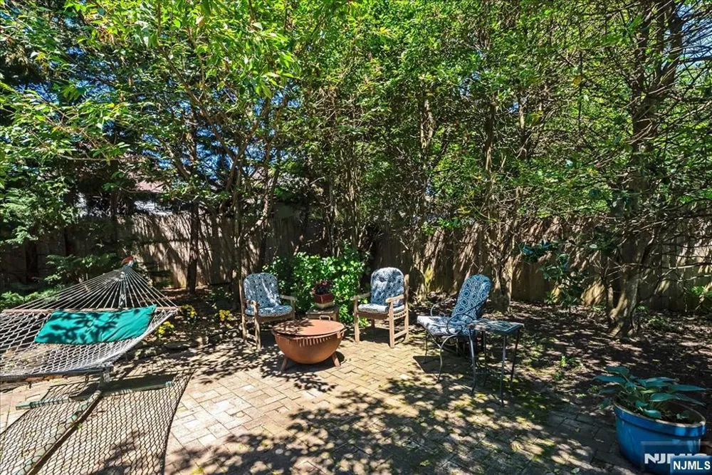 44 Dodd Street Montclair, NJ 07042