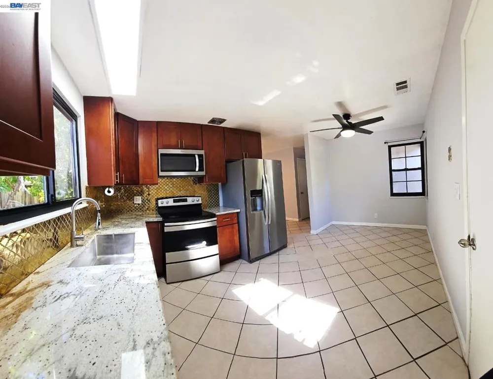 39155 Sutter Dr Fremont, CA 94538