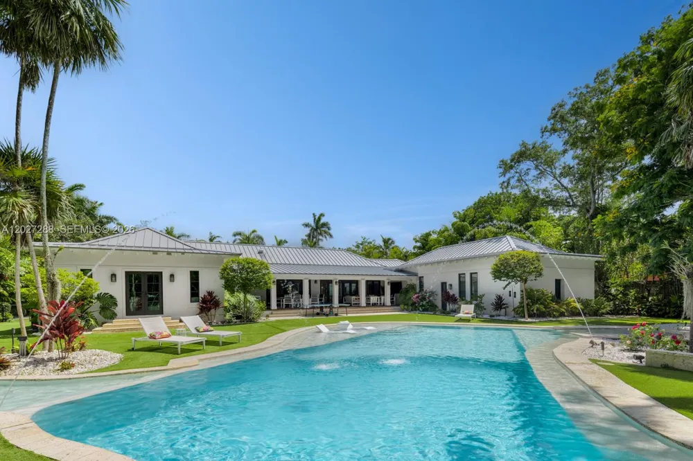 7101 SW 66th St Miami, FL 33143