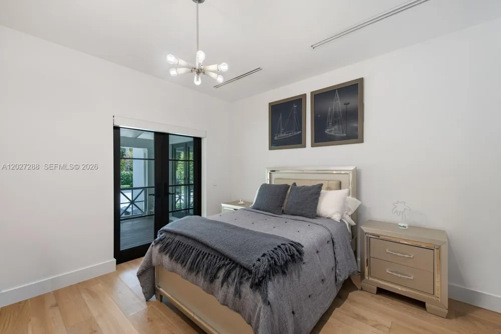 7101 SW 66th St Miami, FL 33143