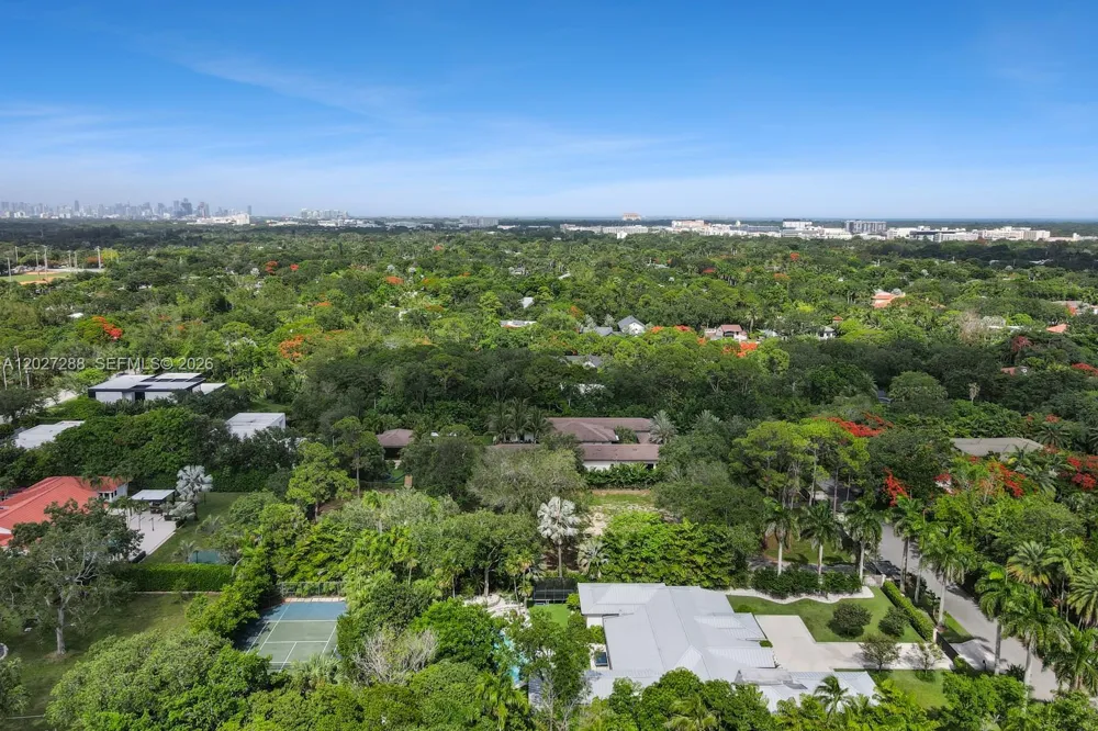 7101 SW 66th St Miami, FL 33143