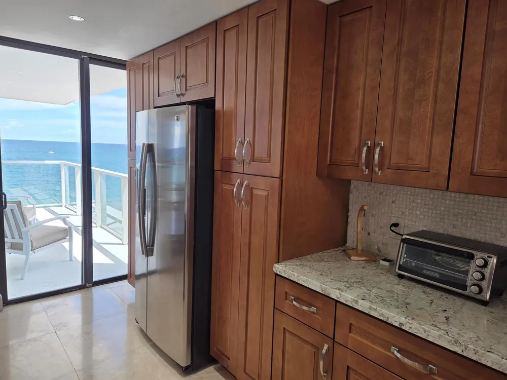 1000 S OCEAN BOULEVARD #8A Pompano Beach, FL 33062