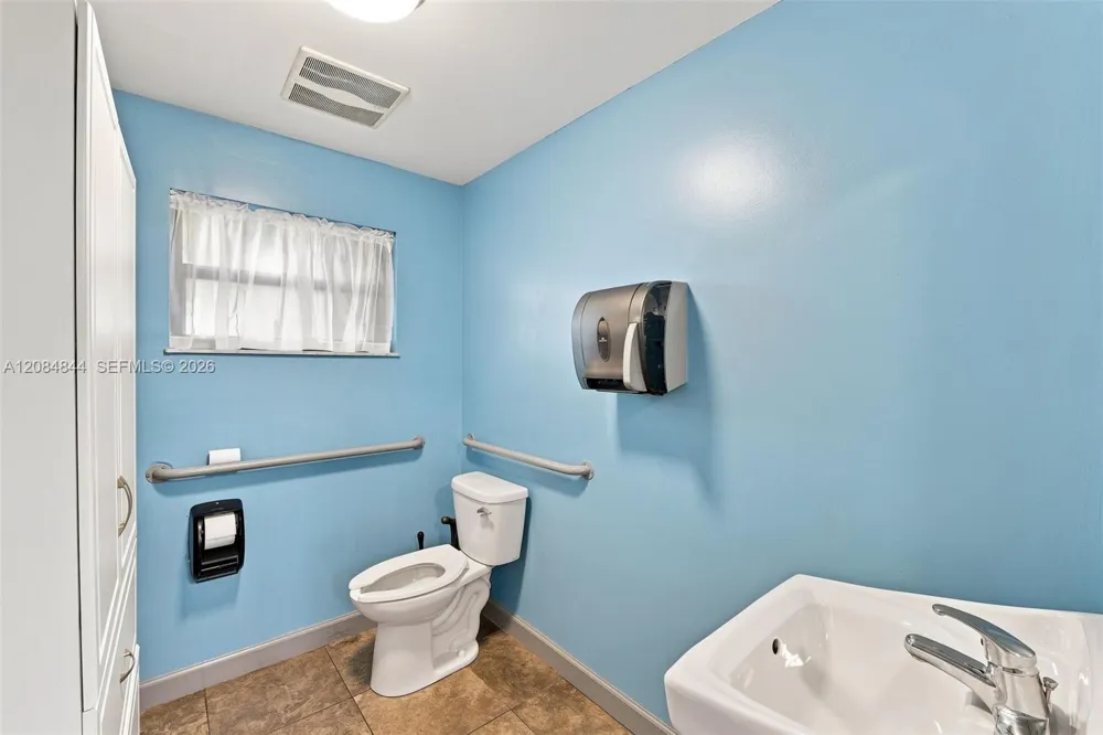 645 Old Dixie Hwy Sebastian, FL 32958