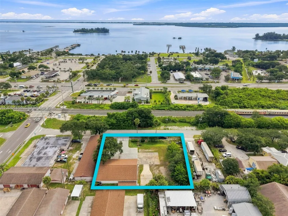 645 Old Dixie Hwy Sebastian, FL 32958