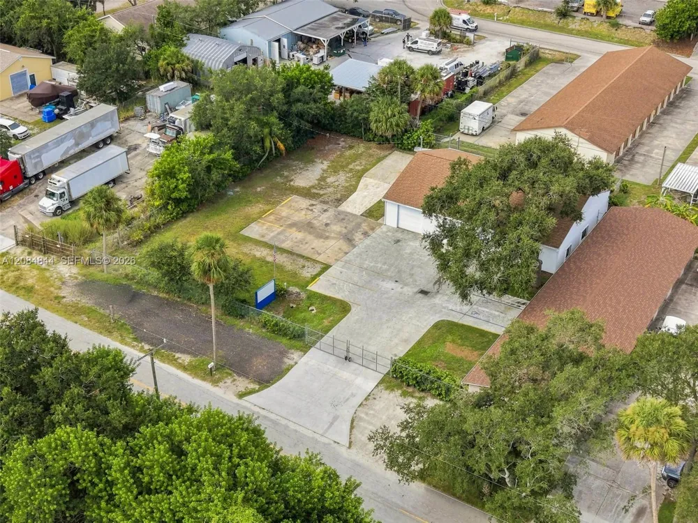 645 Old Dixie Hwy Sebastian, FL 32958