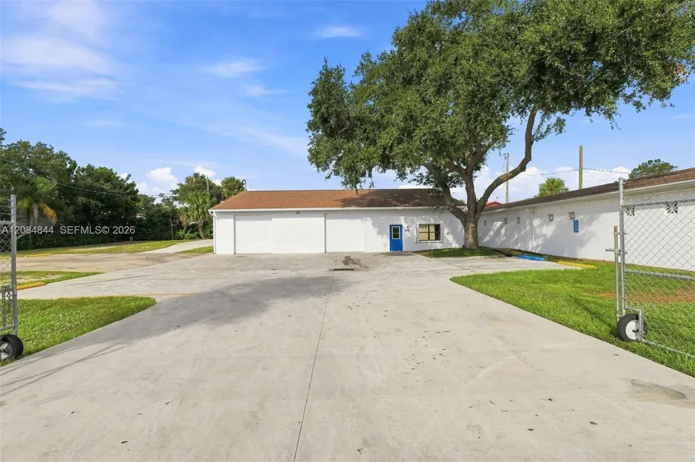 645 Old Dixie Hwy Sebastian, FL 32958