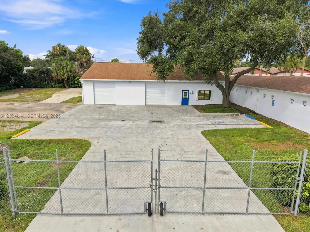 645 Old Dixie Hwy Sebastian, FL 32958