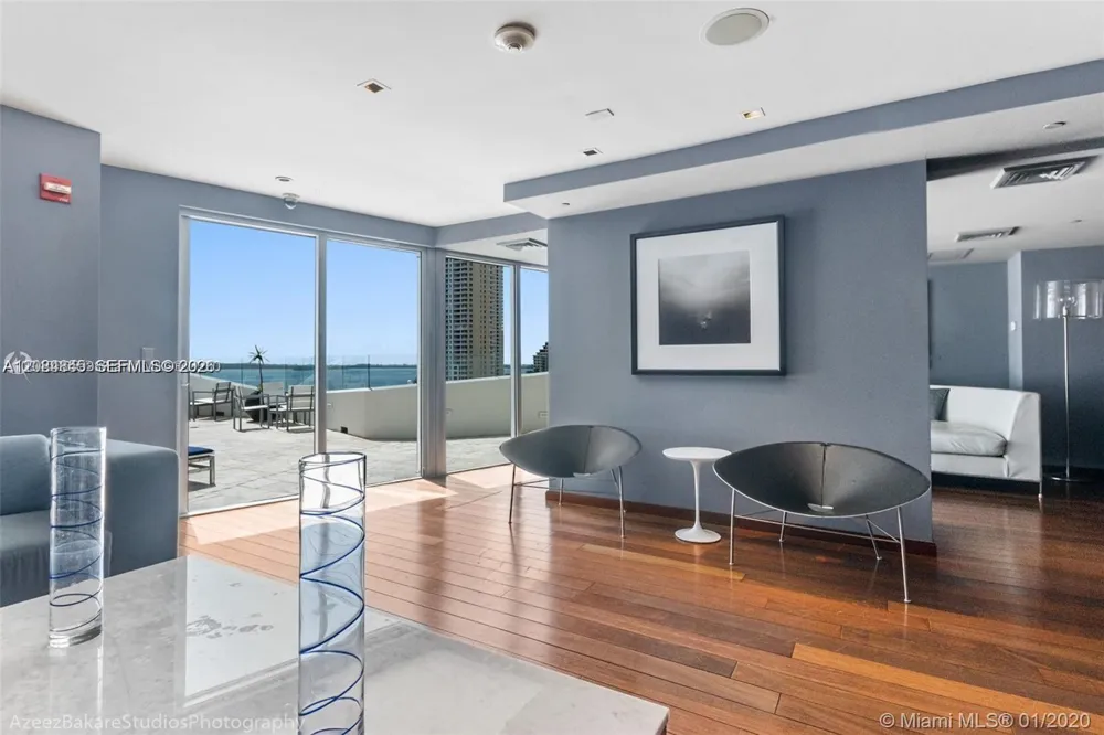 335 S Biscayne Blvd #2506 Miami, FL 33131
