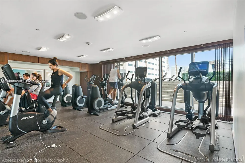 335 S Biscayne Blvd #2506 Miami, FL 33131