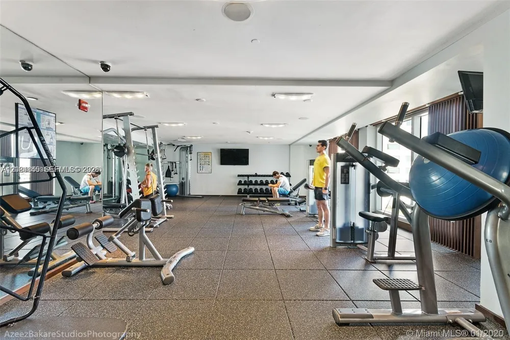 335 S Biscayne Blvd #2506 Miami, FL 33131