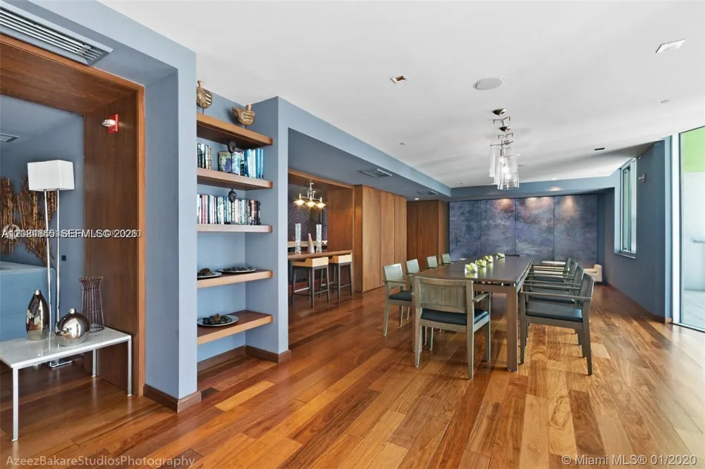 335 S Biscayne Blvd #2506 Miami, FL 33131