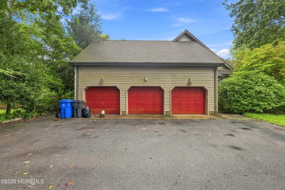 1180 Cynthia Lane Toms River, NJ 08755