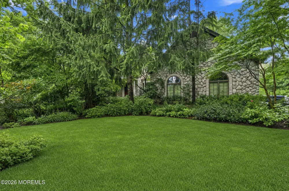 1180 Cynthia Lane Toms River, NJ 08755
