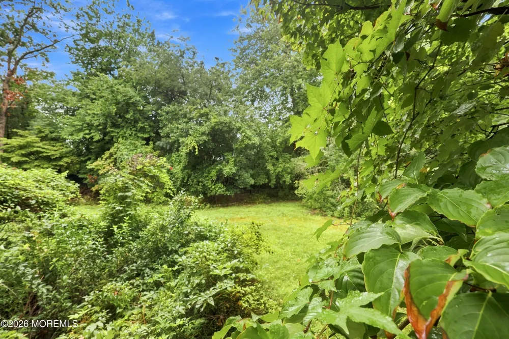 1180 Cynthia Lane Toms River, NJ 08755