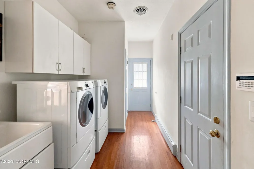 1180 Cynthia Lane Toms River, NJ 08755