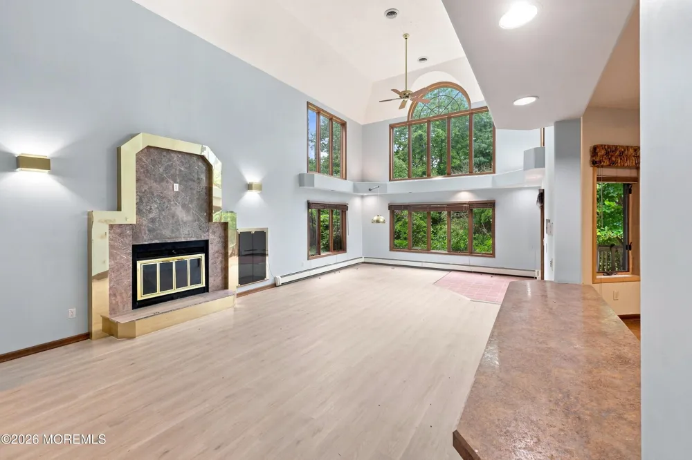 1180 Cynthia Lane Toms River, NJ 08755