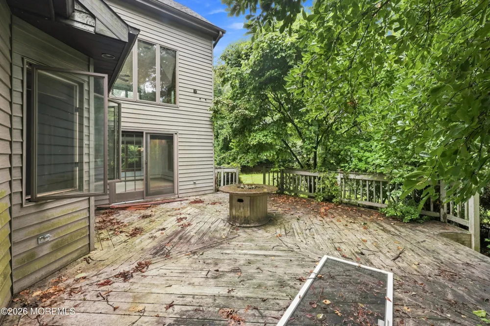 1180 Cynthia Lane Toms River, NJ 08755