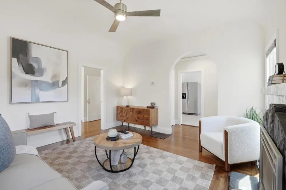 3248 Bona Street Oakland, CA 94601
