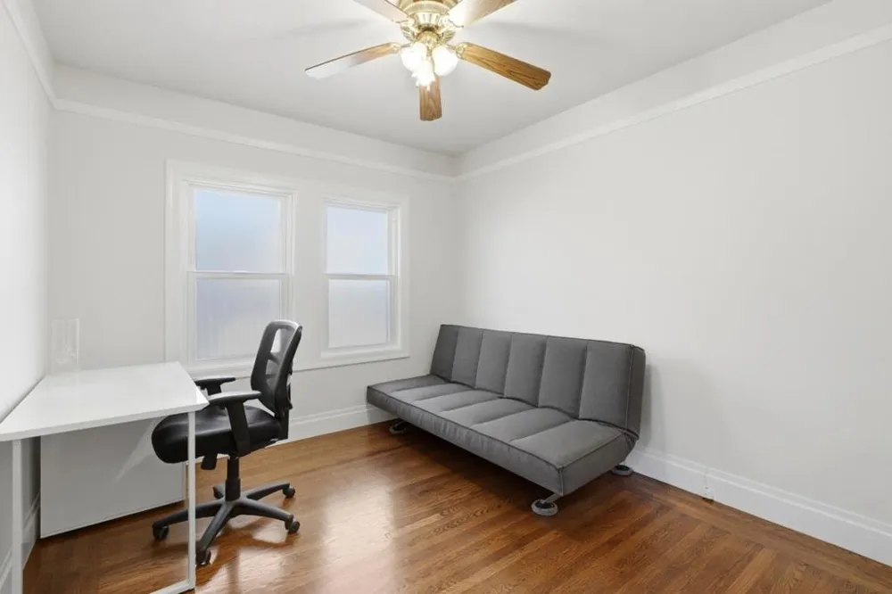 3248 Bona Street Oakland, CA 94601