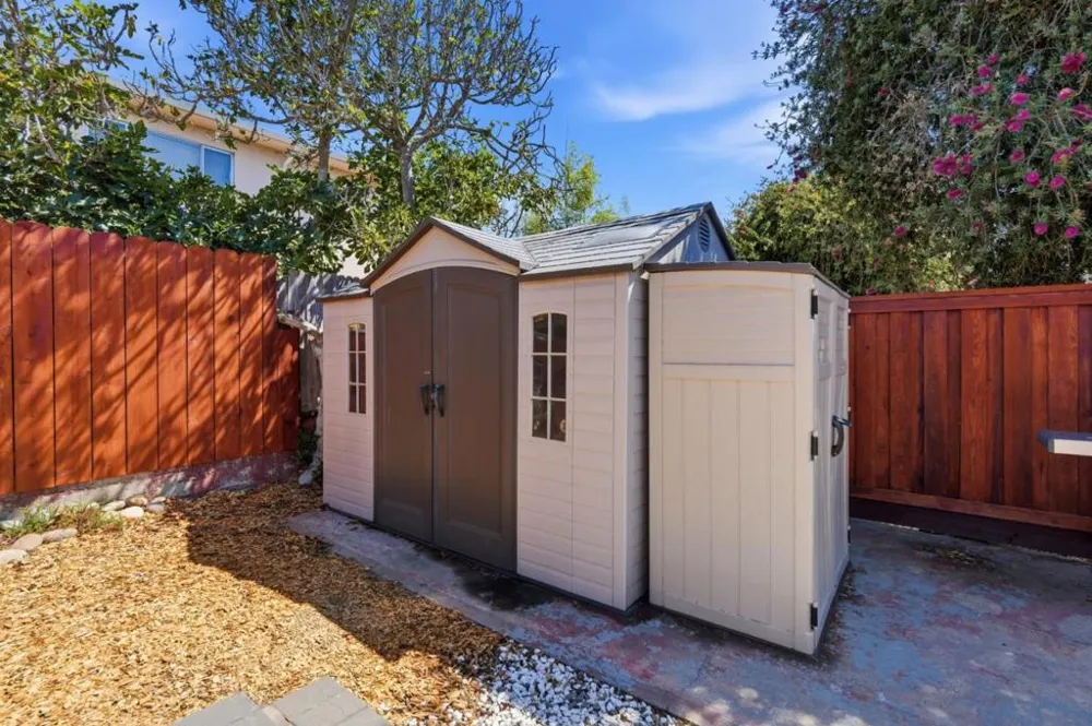 3248 Bona Street Oakland, CA 94601