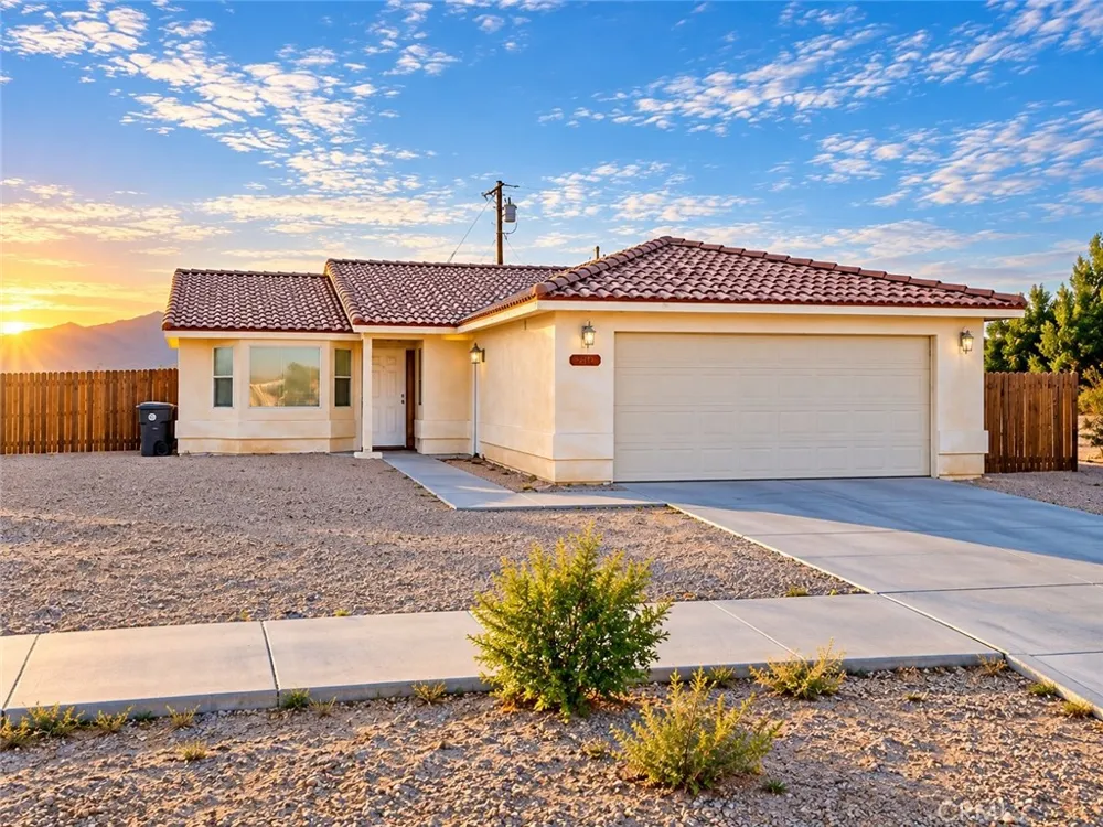 2319 Shore Isle Thermal, CA 92274