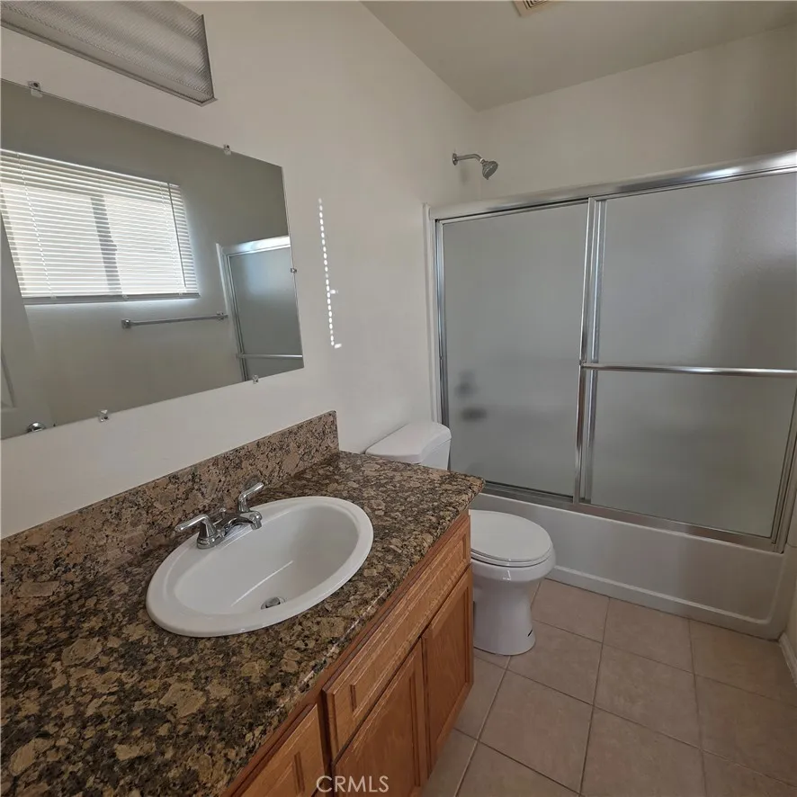 2319 Shore Isle Avenue Thermal, CA 92274