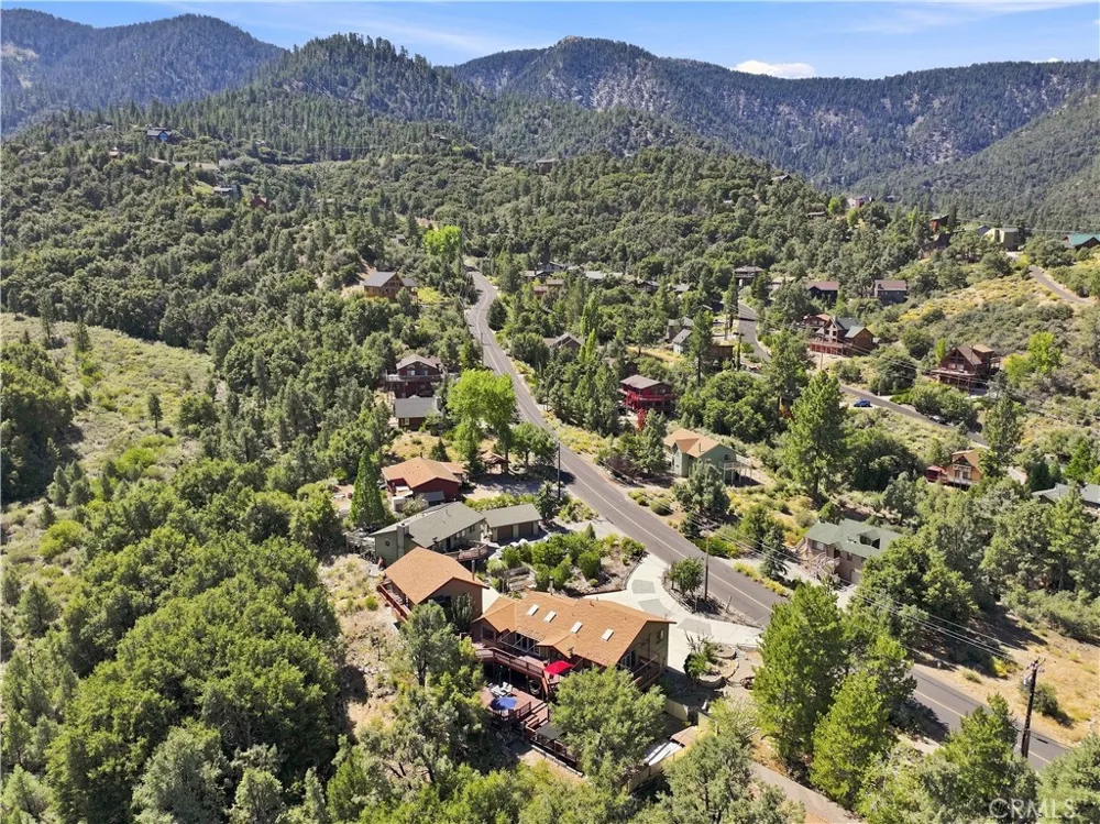 2032 Zermatt Pine Mountain Club, CA 93222