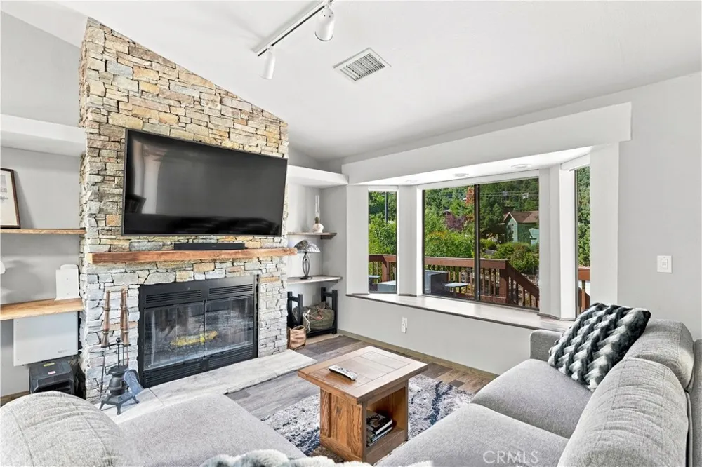 2032 Zermatt Pine Mountain Club, CA 93222