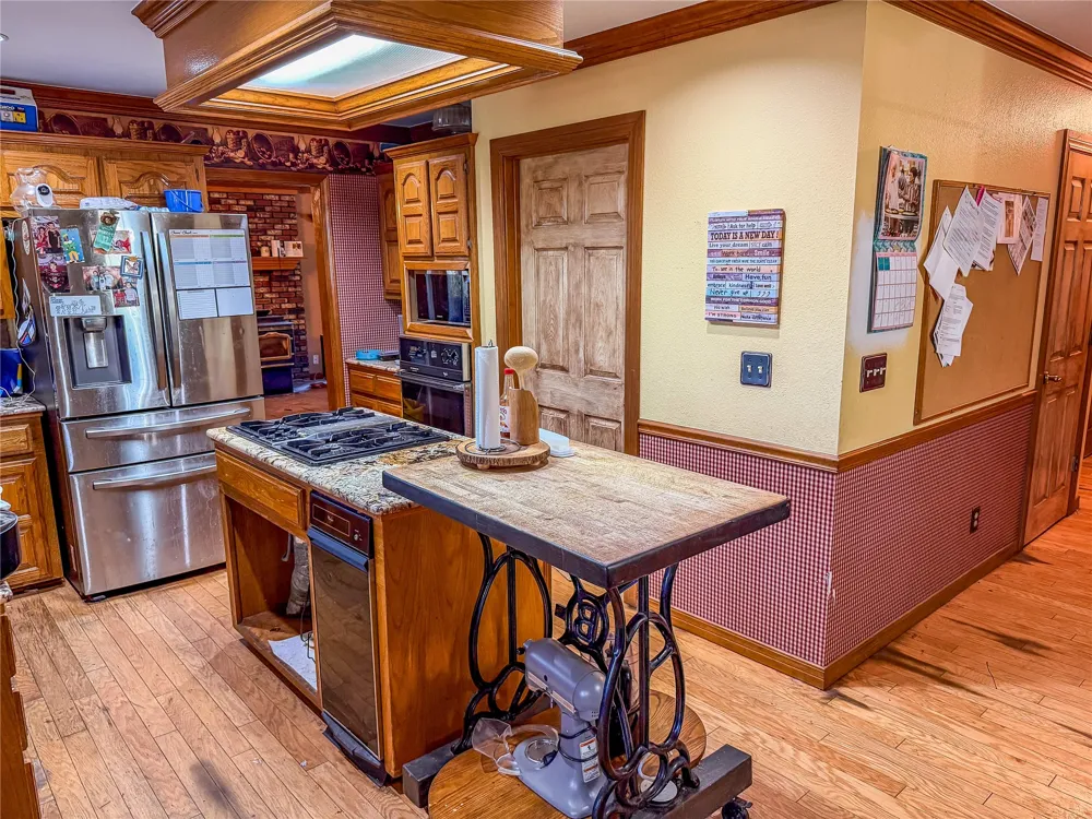 6180 E 560 Locust Grove, OK 74352