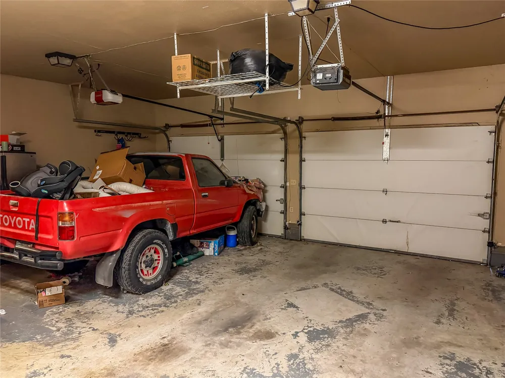 6180 E 560 Locust Grove, OK 74352