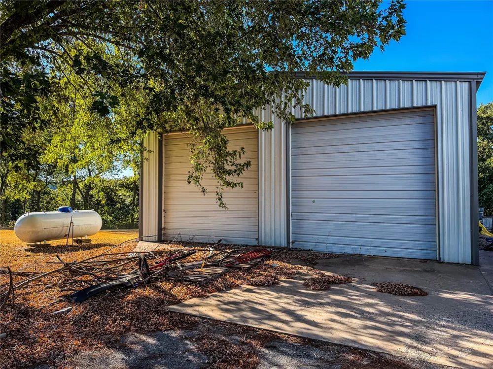 6180 E 560 Locust Grove, OK 74352
