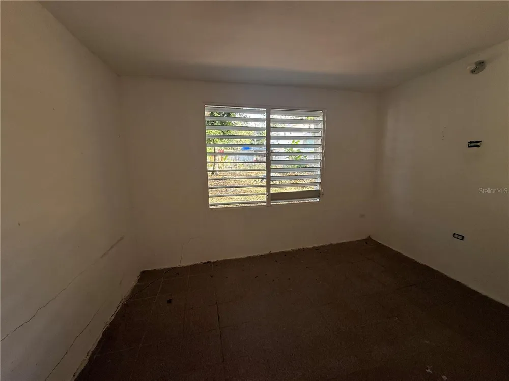 LL-18 JARDINES DE PALMAREJO Canovanas, PR 00729