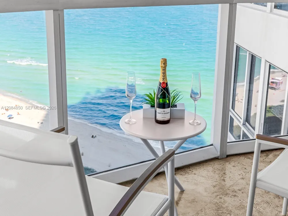 6365 Collins Ave #1911 Miami Beach, FL 33141