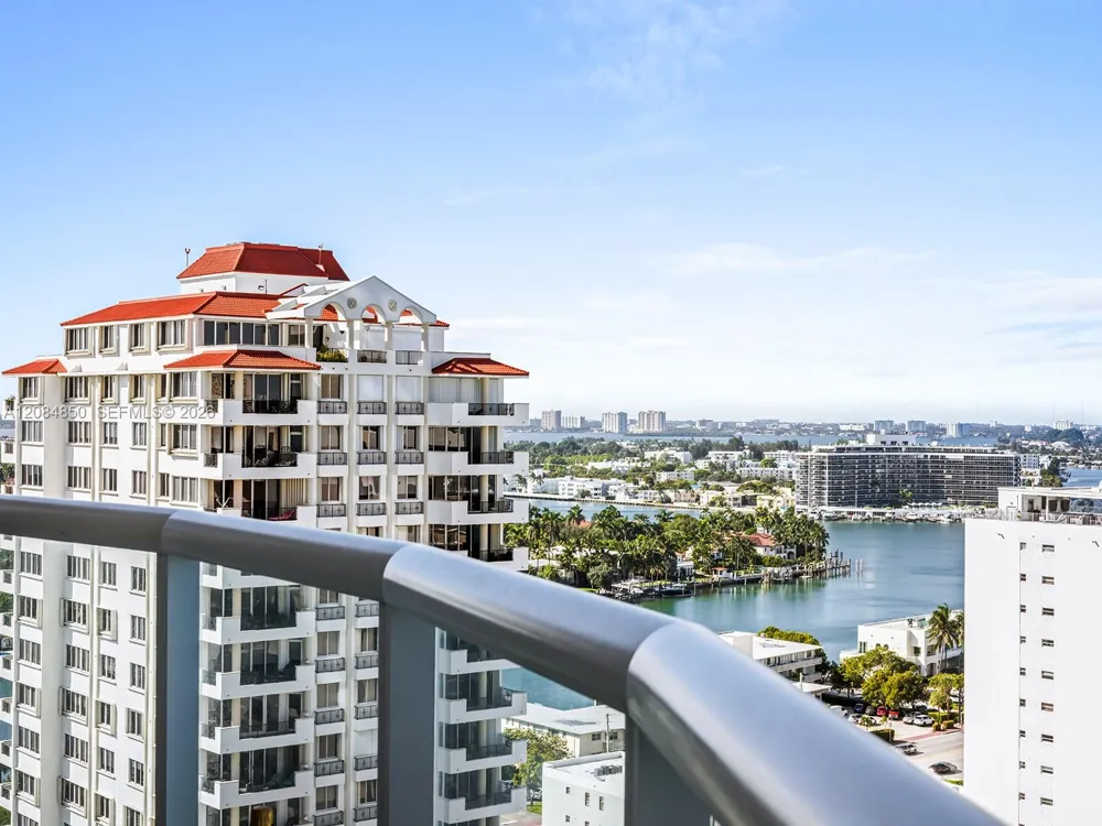 6365 Collins Ave #1911 Miami Beach, FL 33141