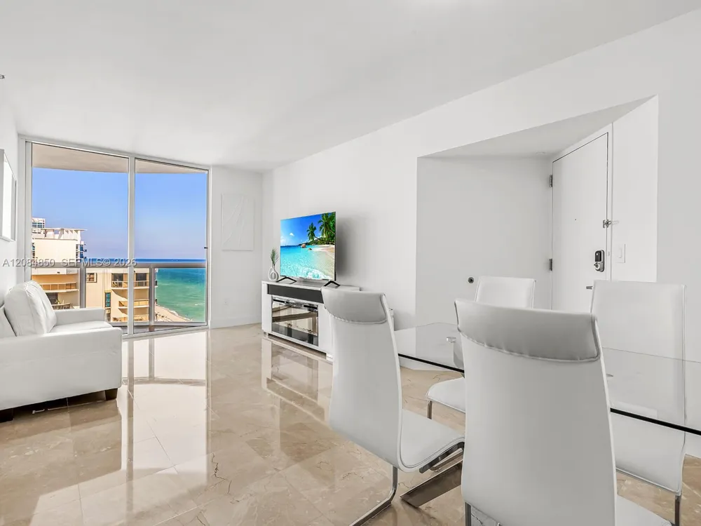 6365 Collins Ave #1911 Miami Beach, FL 33141