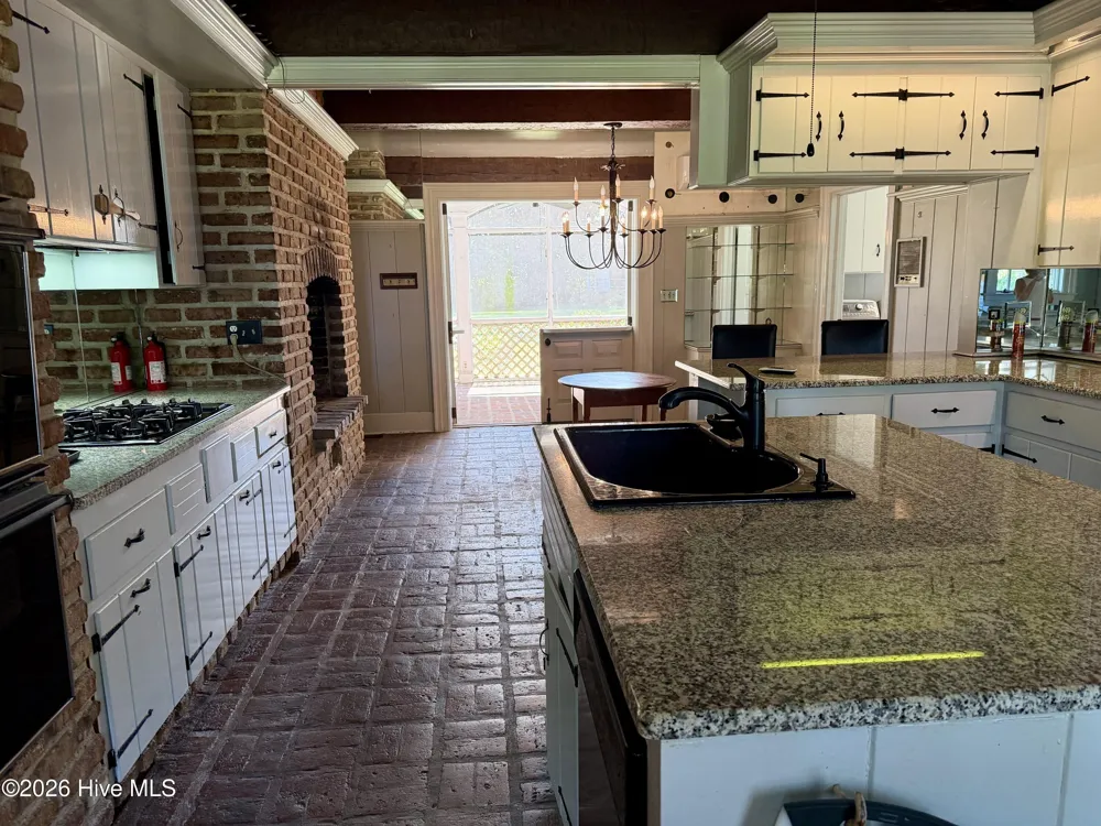 27668 Carolina 125 Scotland Neck, NC 27874