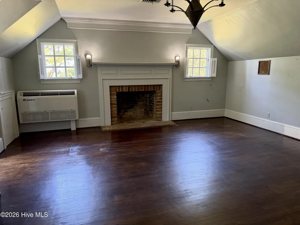 27668 Carolina 125 Scotland Neck, NC 27874