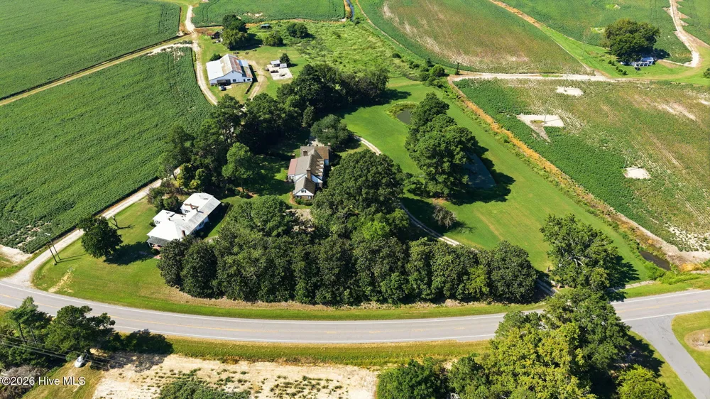 27668 Carolina 125 Scotland Neck, NC 27874