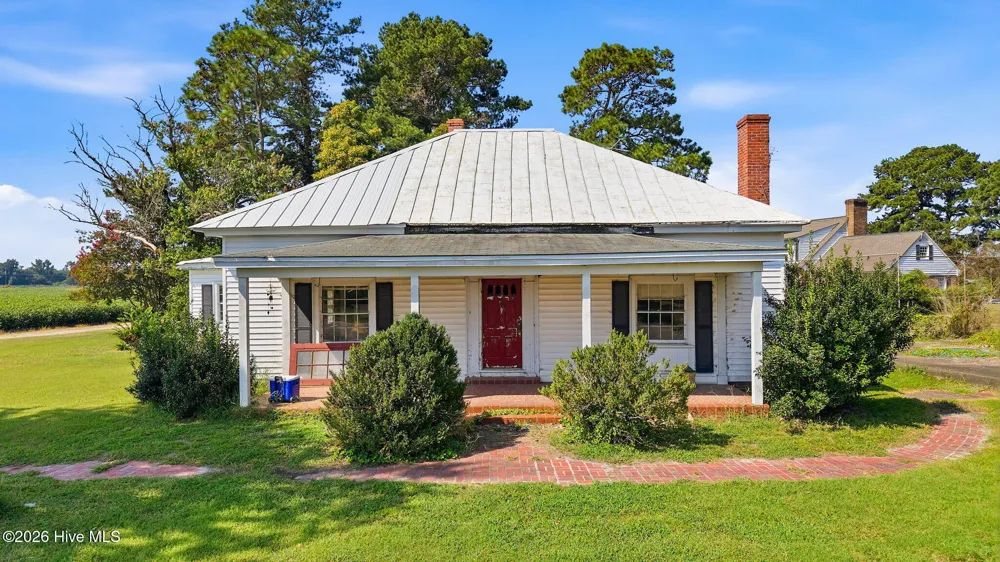 27668 Carolina 125 Scotland Neck, NC 27874