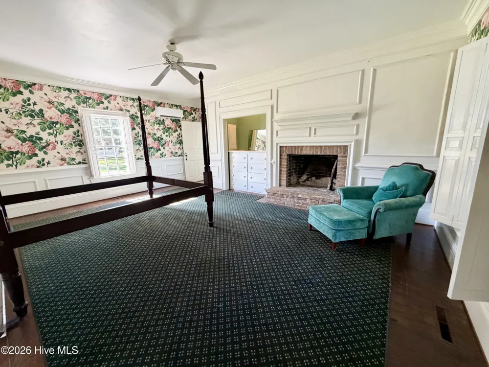 27668 Carolina 125 Scotland Neck, NC 27874