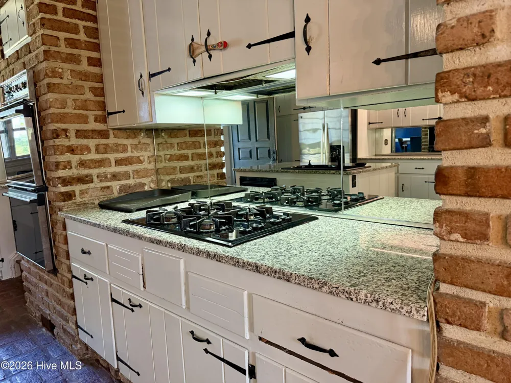 27668 Carolina 125 Scotland Neck, NC 27874