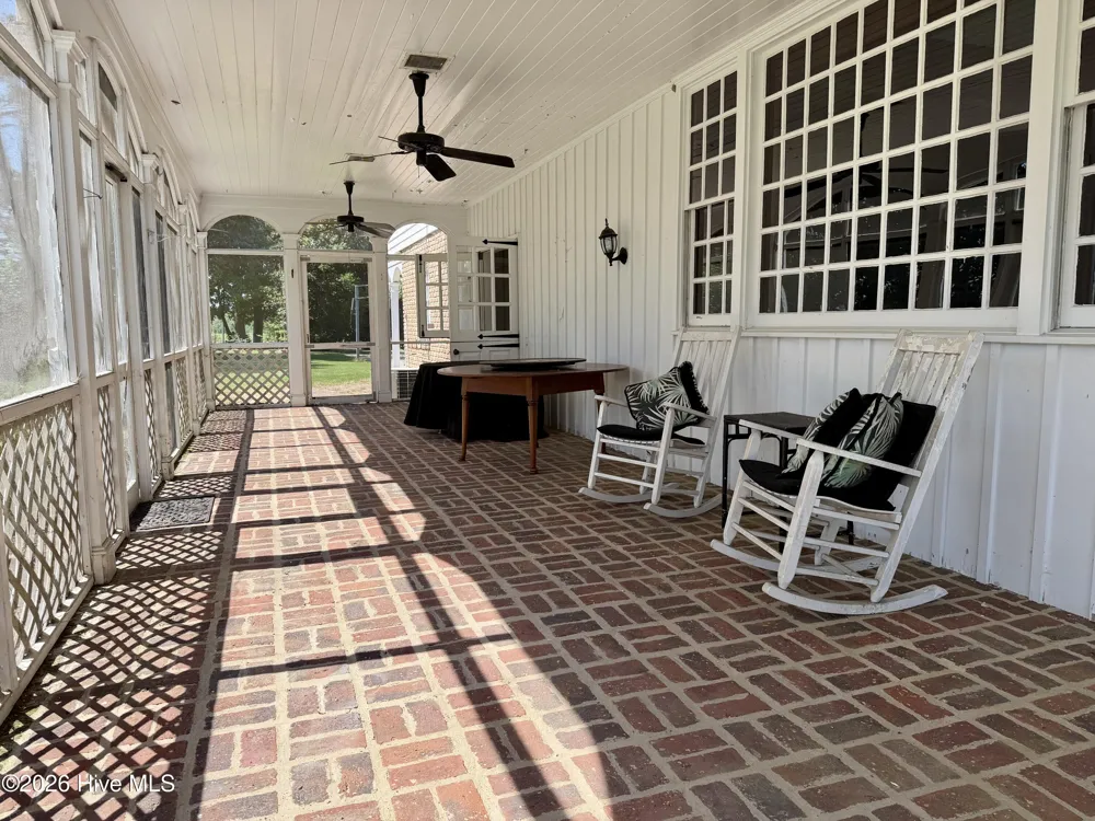 27668 Carolina 125 Scotland Neck, NC 27874