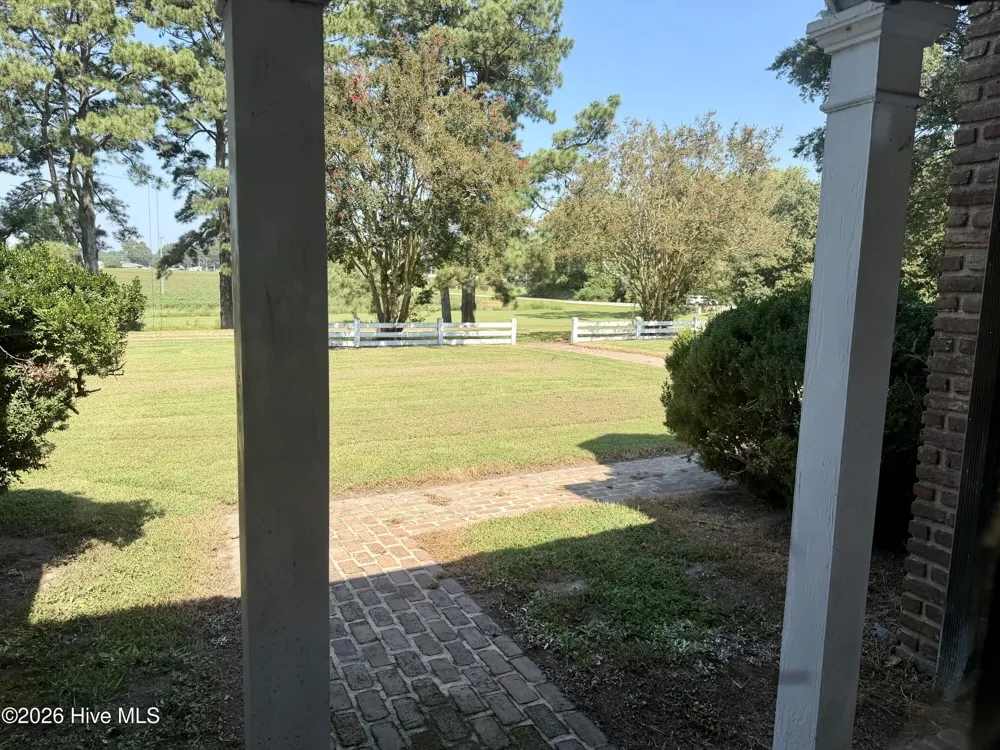 27668 Carolina 125 Scotland Neck, NC 27874