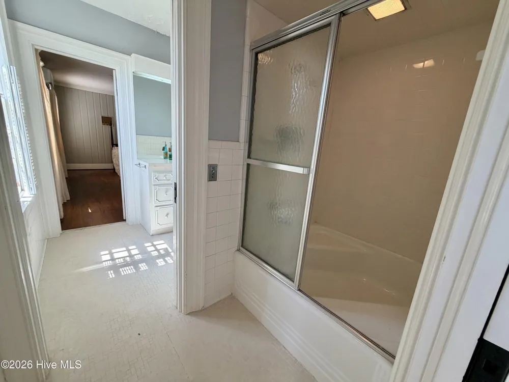 27668 Carolina 125 Scotland Neck, NC 27874