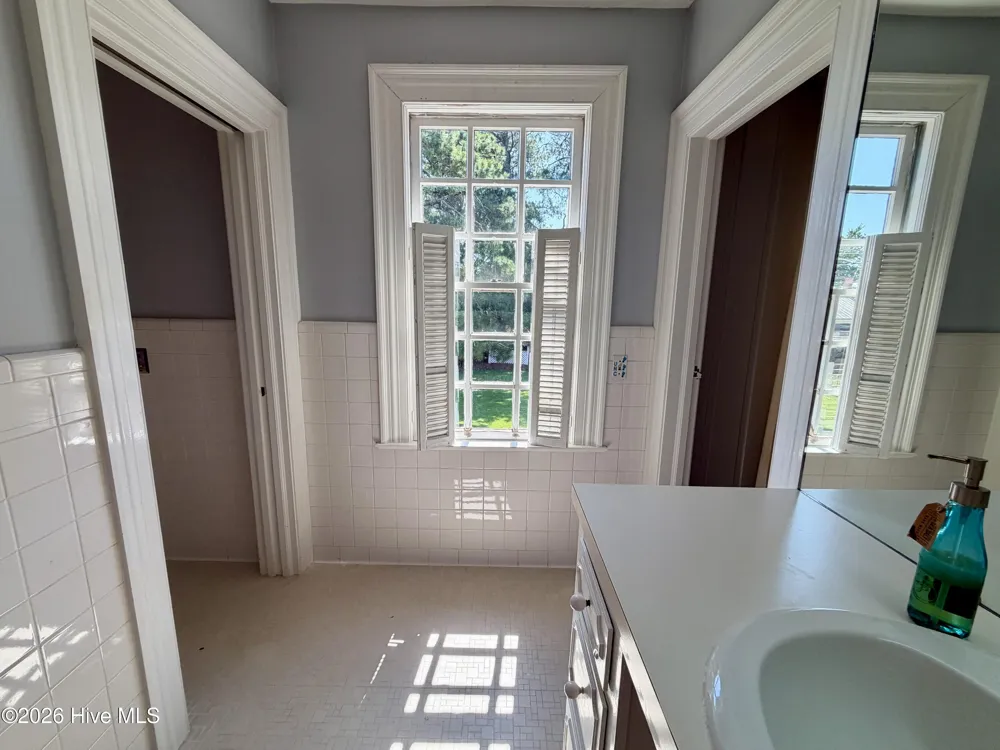 27668 Carolina 125 Scotland Neck, NC 27874